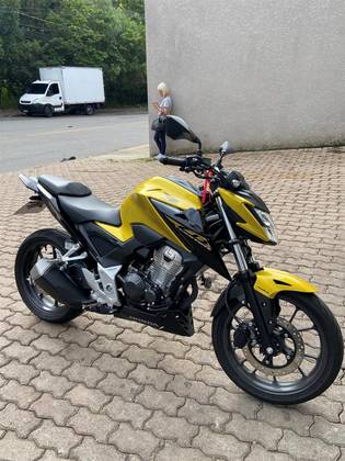 HONDA CB 300F TWISTER ABS HONDA CB 300F TWISTER ABS
